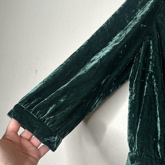 Madewell Velvet Wrap Top Plunge V Neck in Green Size Small - Picture 11 of 15